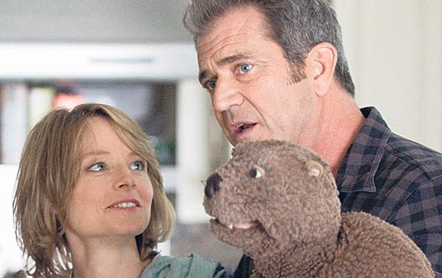 <p>El castor. Imágenes de la producción de Foster, que de seguro ayudará a limpiar la imagen de Mel Gibson. </p>
