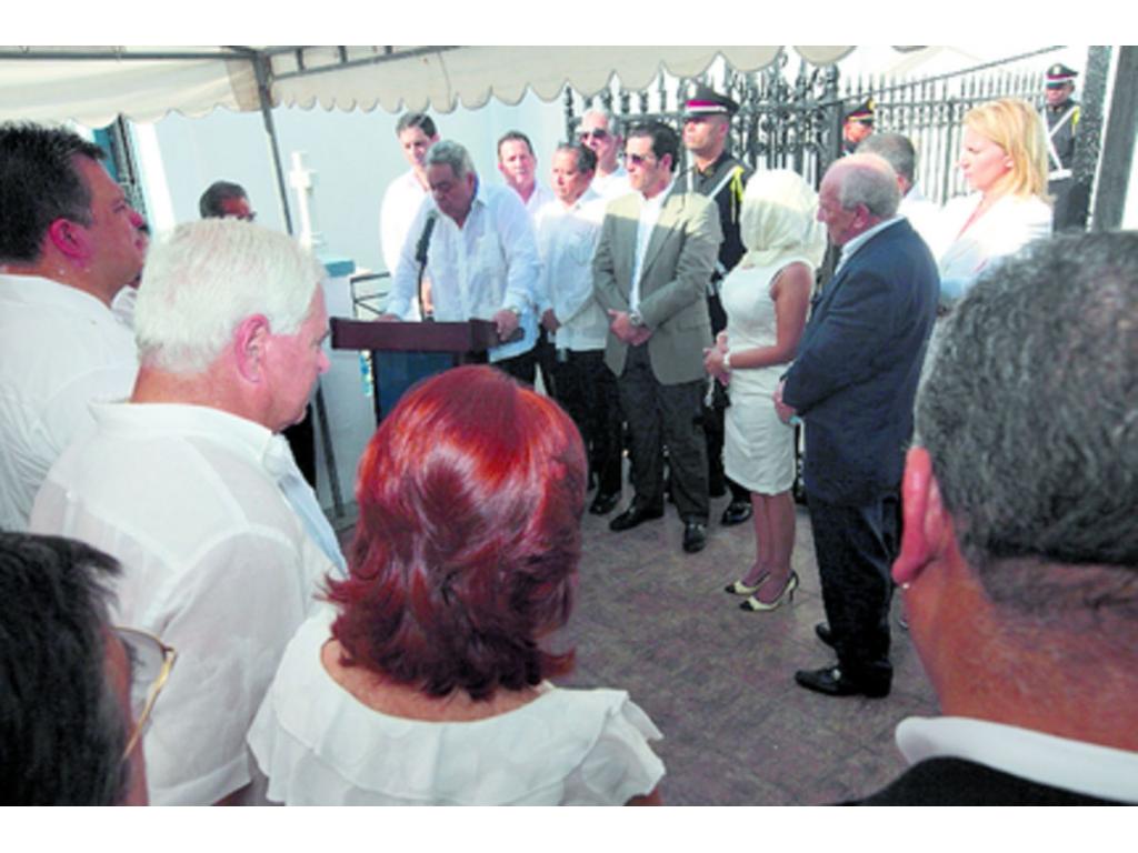 Alejandro Pérez, complacido con la distinción de haber sido el orador.(Erick Barrios)