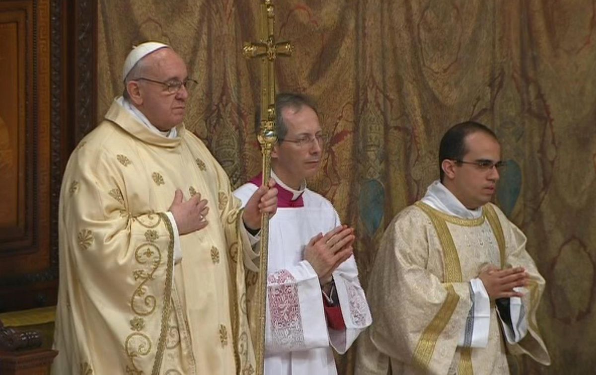 Imagenes de la mis oficiada por el papa Francisco en la Capilla Sixtina. Foto/AP