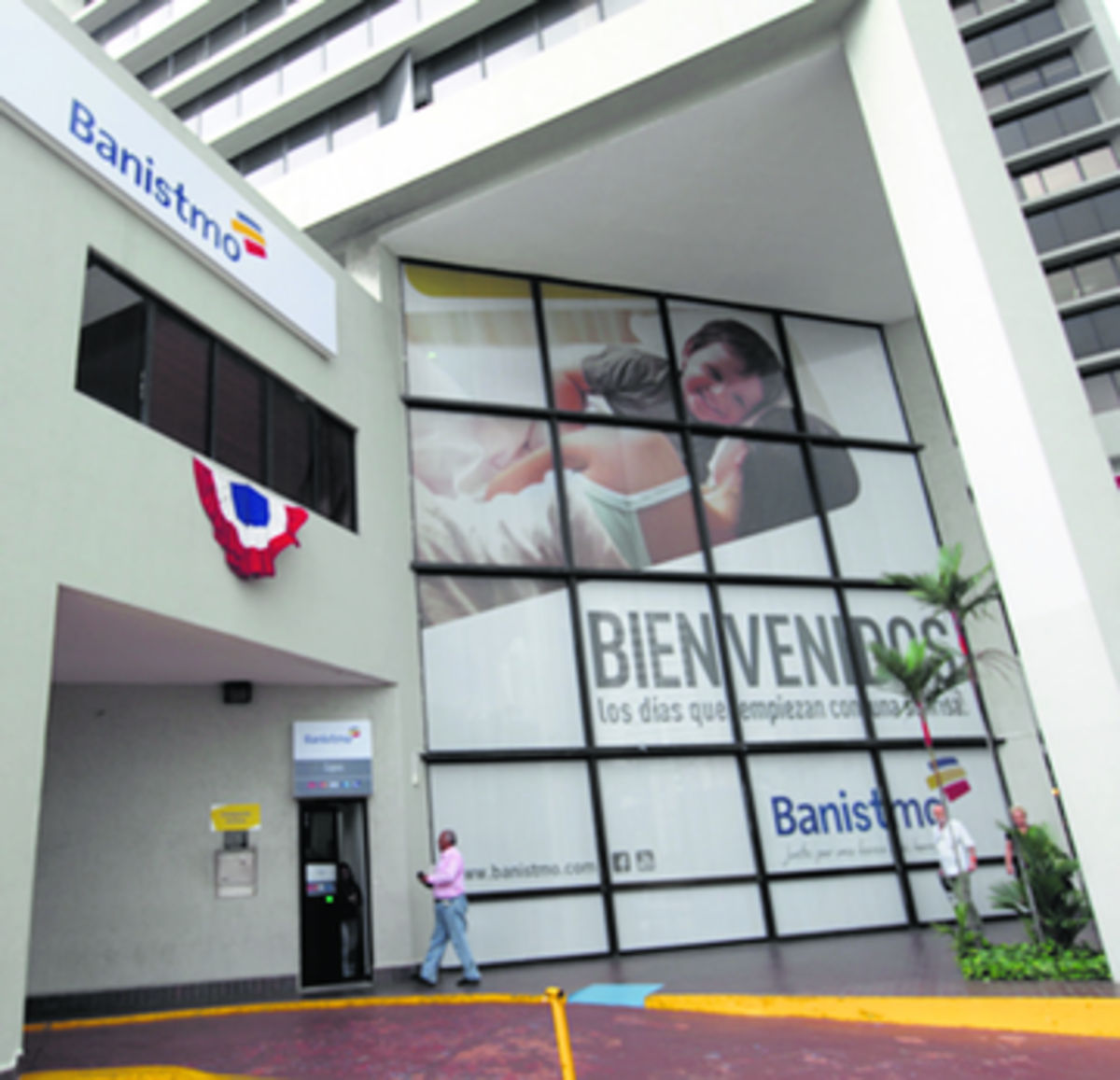 Banistmo regresó al mercado panameño reemplazando al HSBC.(Alejandro Méndez)