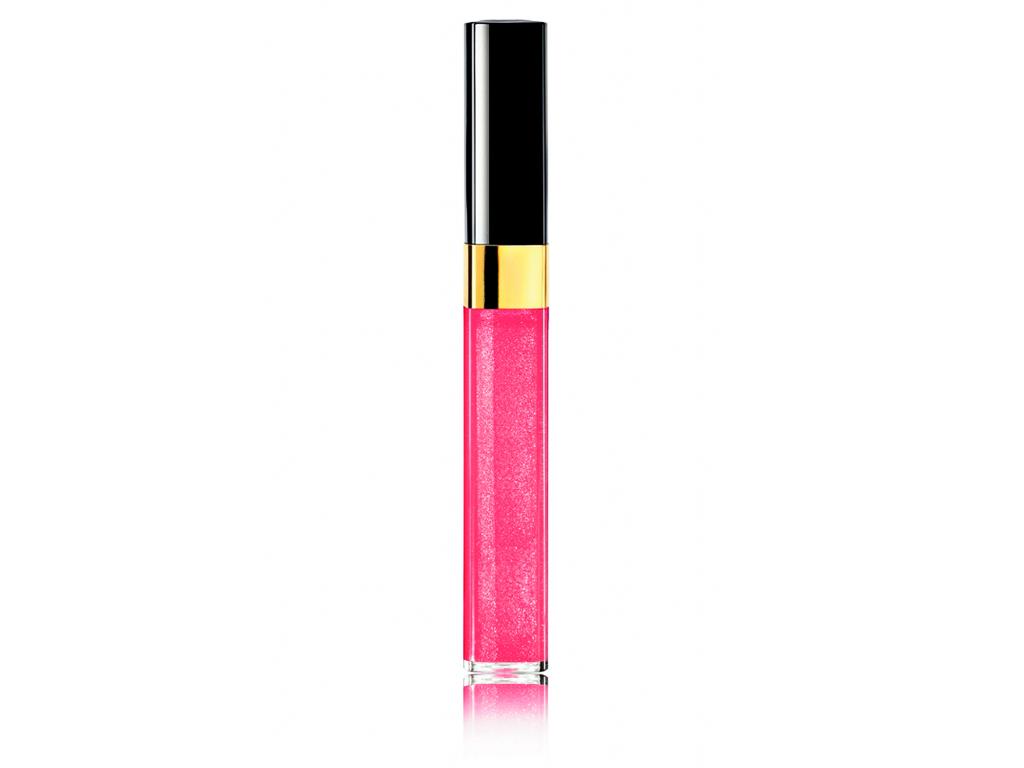 Chanel no deja pasar por alto el lip gloss para este temporada. Les Lèvres Rouge en brillo desatará pasiones en las féminas que lo lleven. El envase es práctico para llevarlo a todos lados. ()