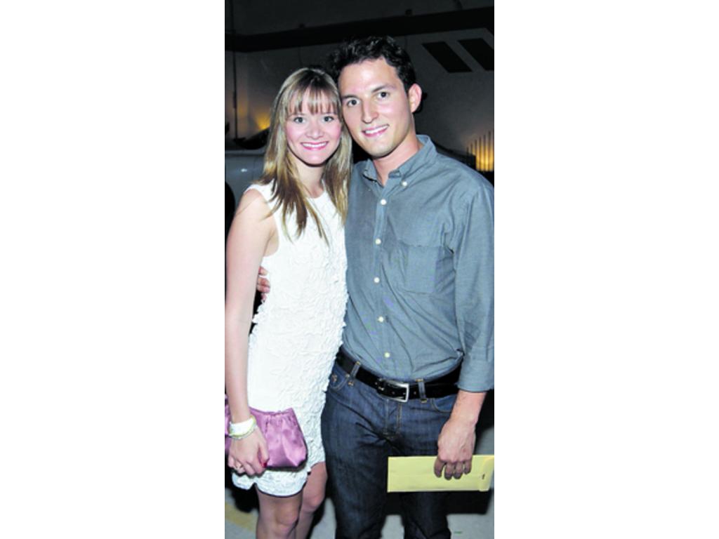 14. Pilar Sinclair y Vicente Westmaas.
