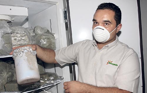 <p>Innovador. Demetrio Javier Díaz es el gerente general de Aboquete y propietario de la primera Bio Fábrica de Panamá.</p>