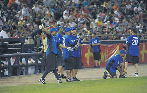 <p>Figuras. Granderson, Sabathia y Posada estuvieron presentes.</p>