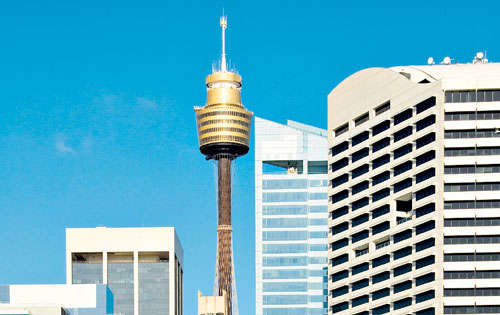 <p>AMP. Conocida también como Centerpoint Tower, es un mirador y edificio más alto de la ciudad.</p>