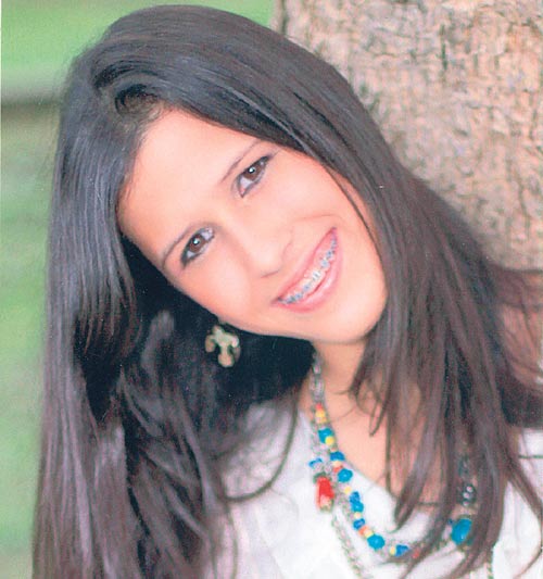 <p>Con el encanto de la juventud, Ana Patricia participará este 2 de julio en el Festival de Debutantes, que con empeño organizan las Damas Guadalupanas y que tendrá como escenario el prestigioso Club Unión. Sus padres, Juan Antonio de la Guardia Estipeau