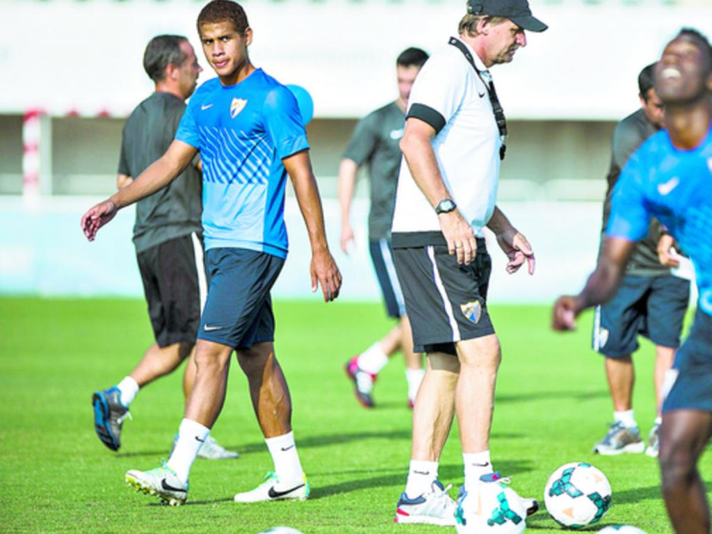 El panameño y su técnico Bernd Schuster (EFE)