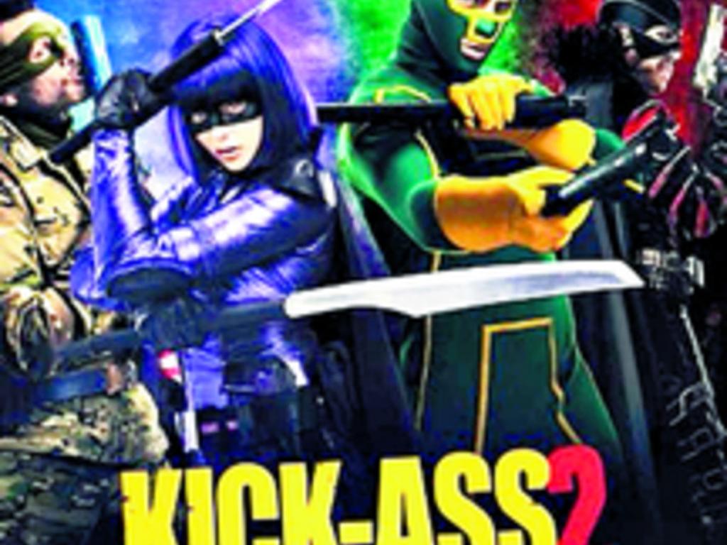 El superhéroe adolescente Kick Ass se une a un grupo de civiles que han decidido convertirse en héroes, al igual que él, mientras que Red Mist planea una cruel venganza contra todos los seres queridos de Kick Ass.