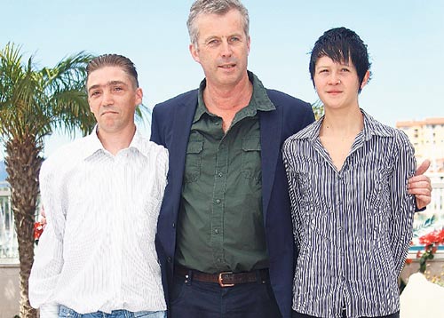 <p>Filme Hors Satan. El director Bruno Dumont y los actores David Dewaele y Alexandra Lematre.</p>