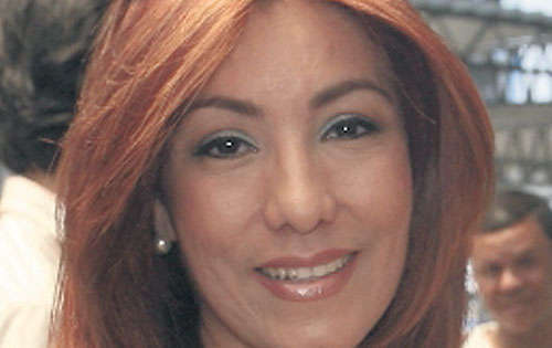 <p>Maria Elena barrios</p>