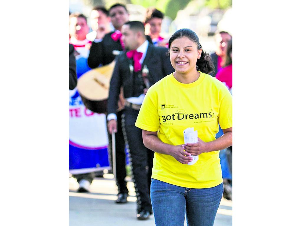 Mariachis en Los Ángeles animan a los votantes.(AP)