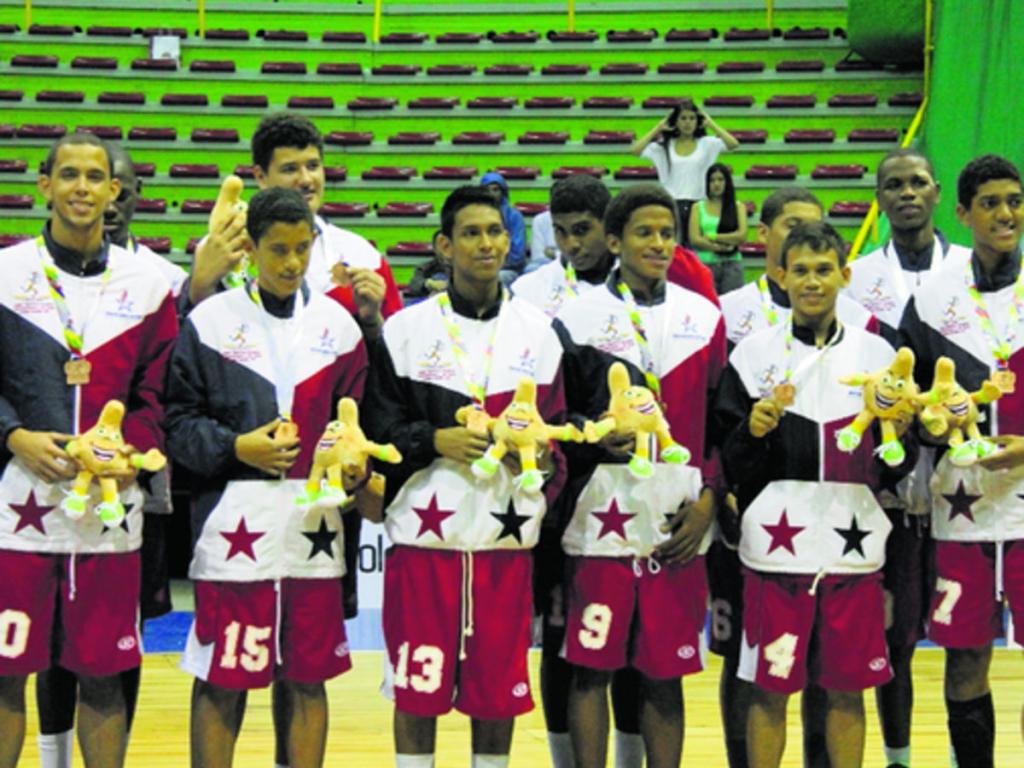 El baloncesto masculino obtuvo la medalla de bronce.(Pandeportes/Cortesía)