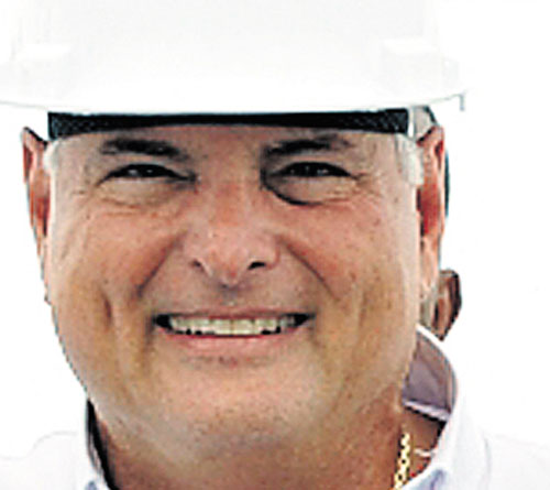<p>Le hemos hecho una propuesta al señor Joseph Baltter para que se realice en Panamá el Congreso de la FIFA en el año 2013.</p>