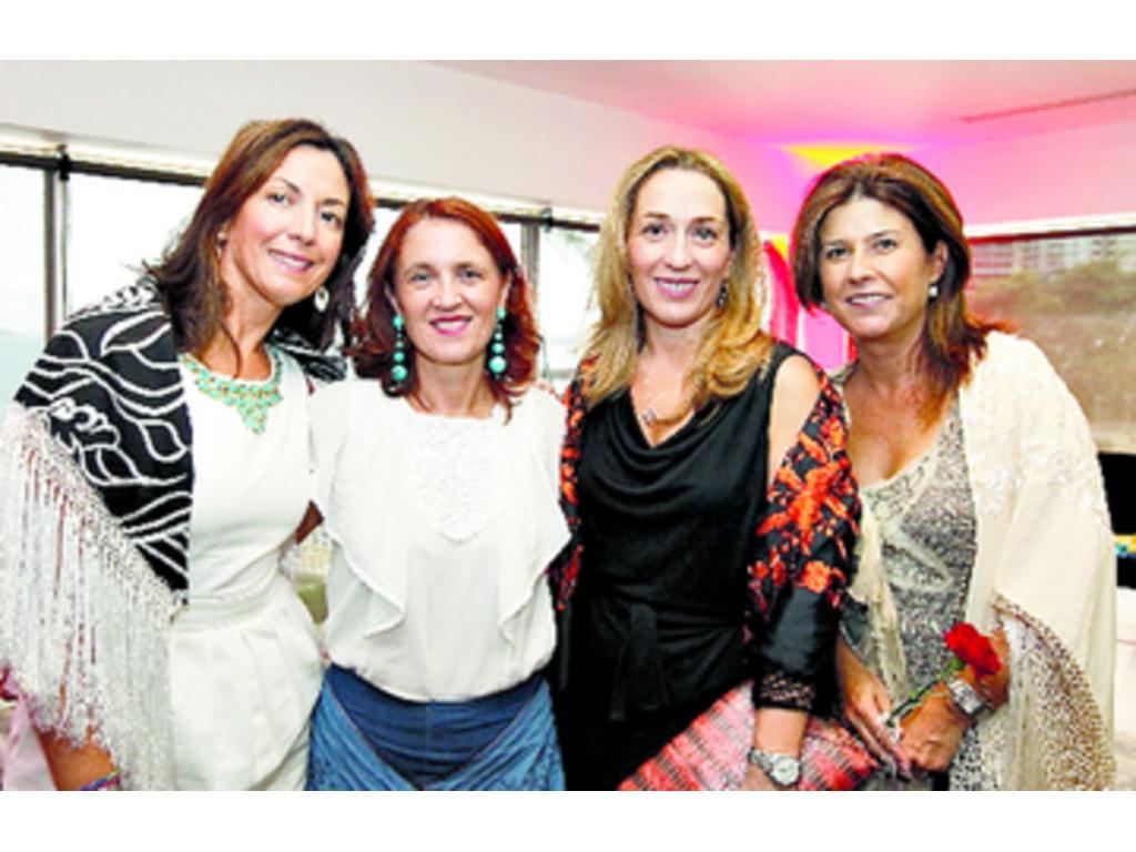 4. Eva Benítez, Juana Blanco, Laura Sacristán y Eva Camps.
