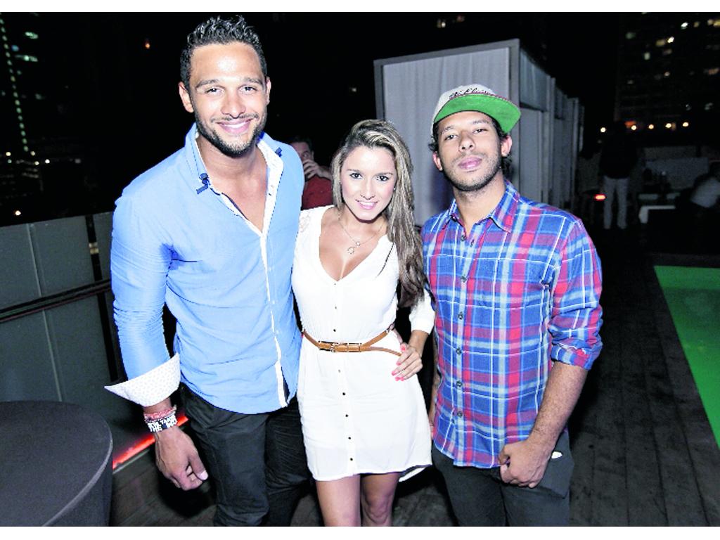 5. Gianfranco Ferronato, Alejandra González y Andy Rivera.