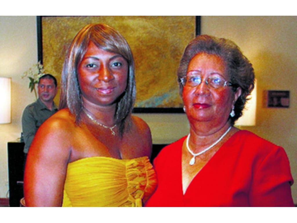 4. Zeudy Ribas y Dalys Murillo.