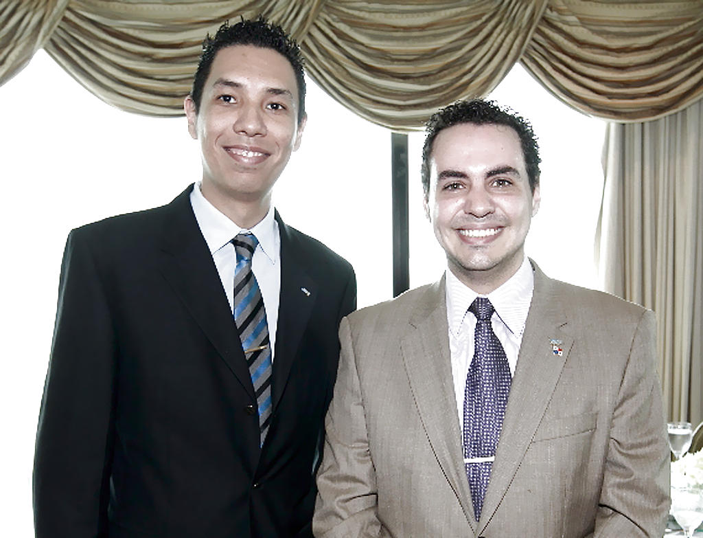John de León y Otto Gamboa.()