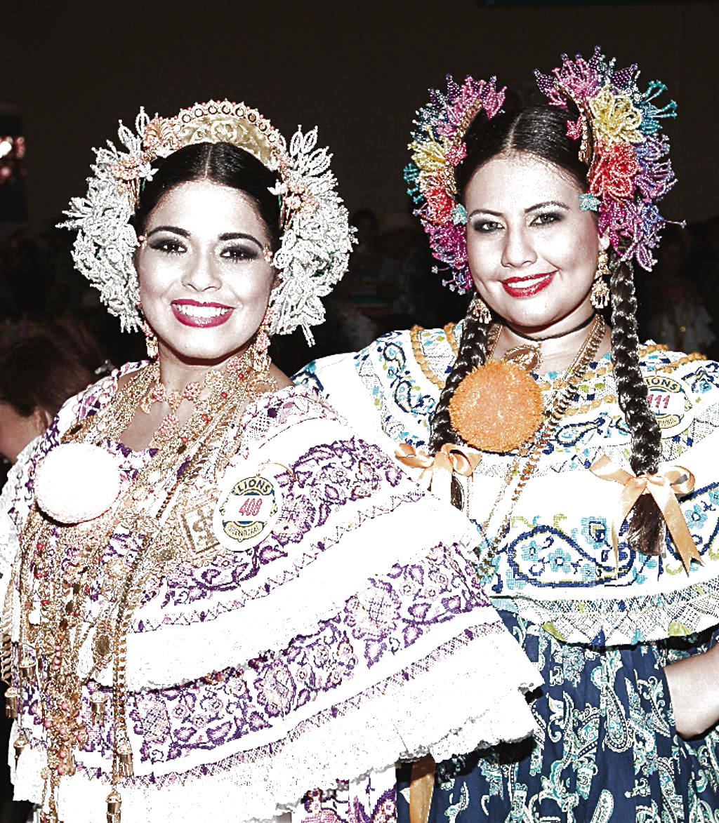 Abigail Cedeño y Ana Carolina Díaz.()