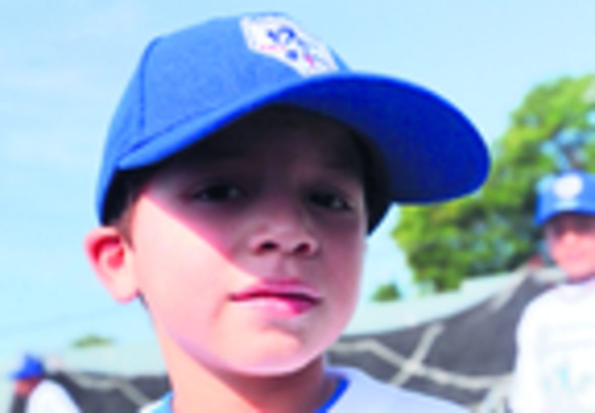 Daniel Tapia, Carlos Lee fue mi inspiración para formar parte de esta actividad, porque él es un buen jugador y anhelo aprender un poquito de su gran talento, para así convertirme en un gran jugador.