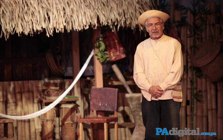 La Tulivieja (a la que también en el interior se le llama La llorona) cuenta su historia y el por qué de su sed de venganza.
