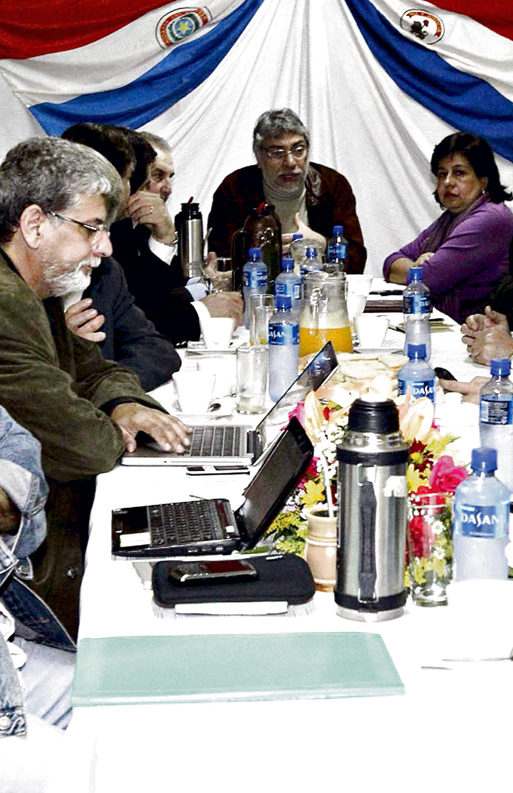 Fernando Lugo ejerce presión.(EFE)