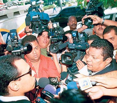 <p>Desafío. Todos se esfuerzan por obtener la mejor toma.</p>