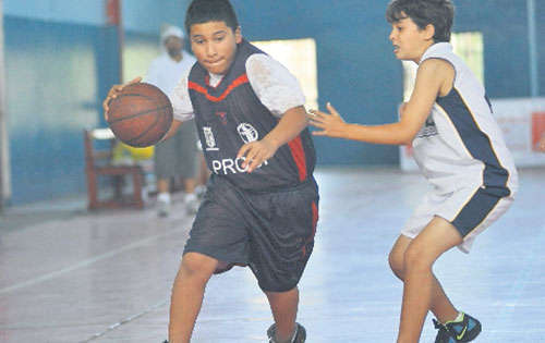 <p>Objetivo. Los jugadores anotaron muchas canastas.</p>