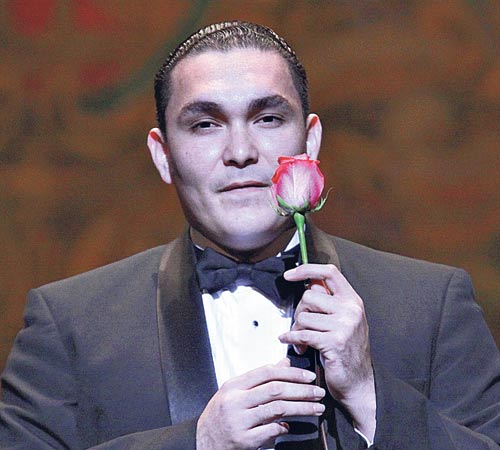 <p> Con la Flor de Carmen.</p>
