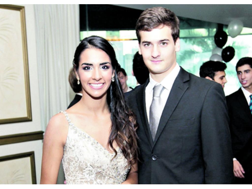 5. Alexandra Nandwani y Francisco San Juan.