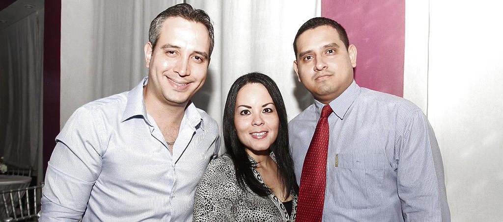 Iván Morales, Linette Méndez y Aníbal Grajales.()