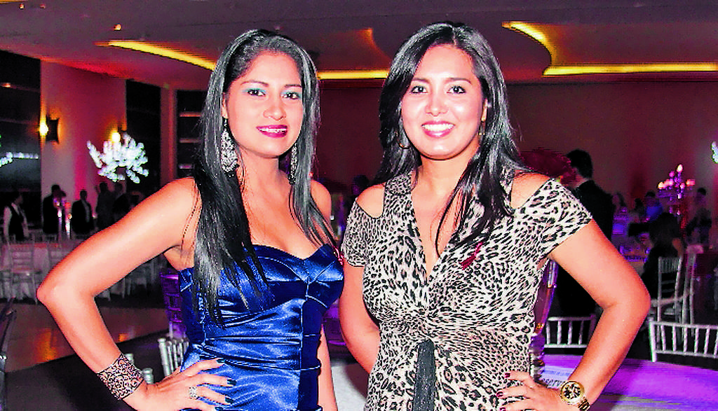 Kenia Ortega y Lourdes González.()
