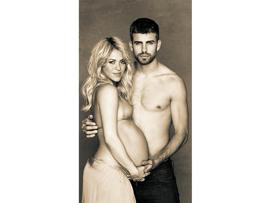 Junto a su amado Piqué.()