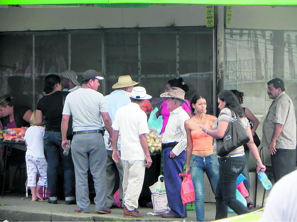 Interés. Preocupación en la comunidad chiricana.(Mayra Madrid.)