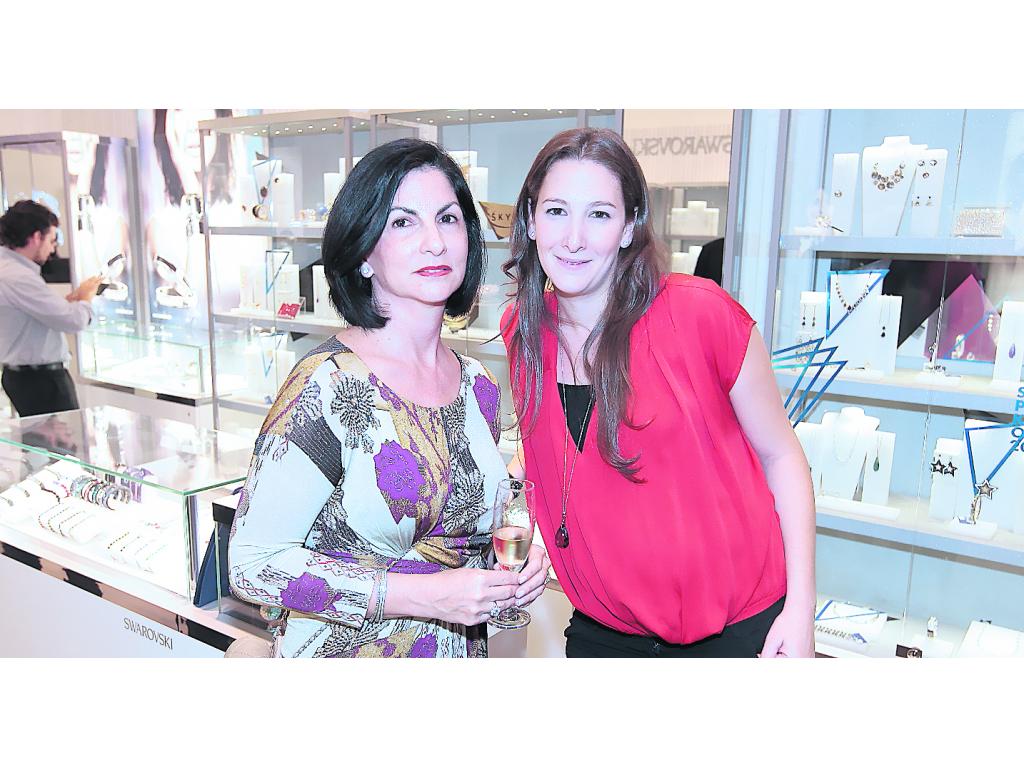 Esther Schwartz y Tamara Schwartz.(Abel Rodríguez)
