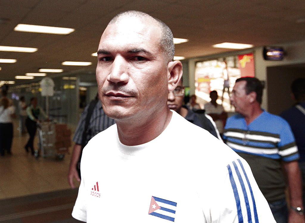 Técnico. Alexander González, estratega cubano.(Anayansi Gámez)