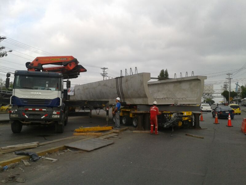 El cierre también se registra en el Hospital San Miguel Árcangel. Foto/Cortesía<br>