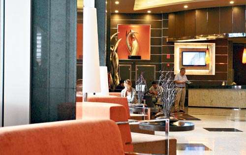 <p>Acceso. Su lobby es amplio y cercano a sus restaurantes, que se cuentan entre los mejores.</p>
