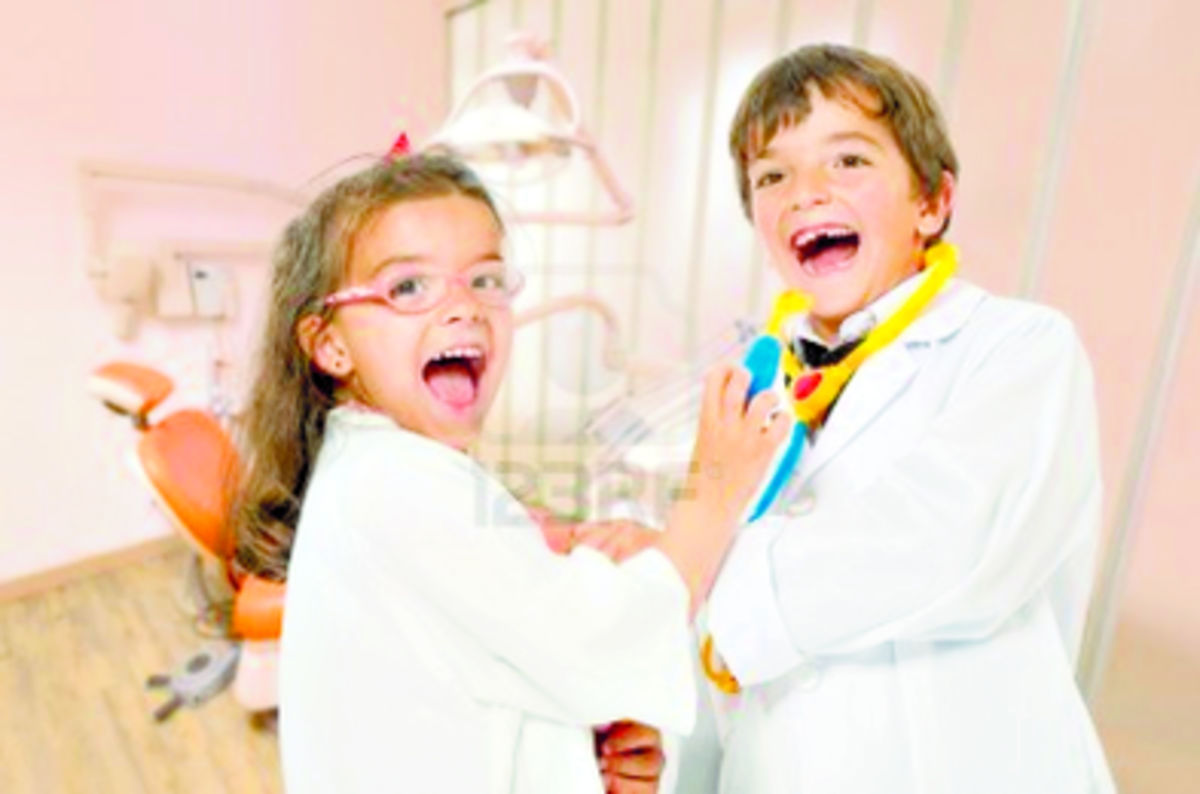 Aplicaciones para niños. Pepi Doctor, Con Pepi Doctor los niños podrán jugar al rol de médicos y curar a los simpáticos protagonistas, Amber, una niña pelirroja y muy pecosa; Eva, una niña africana muy pizpireta, y Milo, un niño inquieto con un look muy