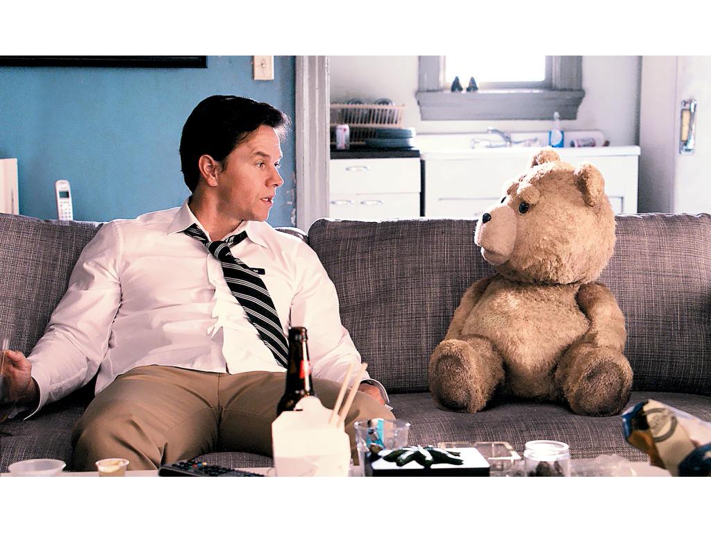 Amistad. A John solo le interesa disfrutar la vida y pasarla bien con su novia y su mejor amigo, Ted.()