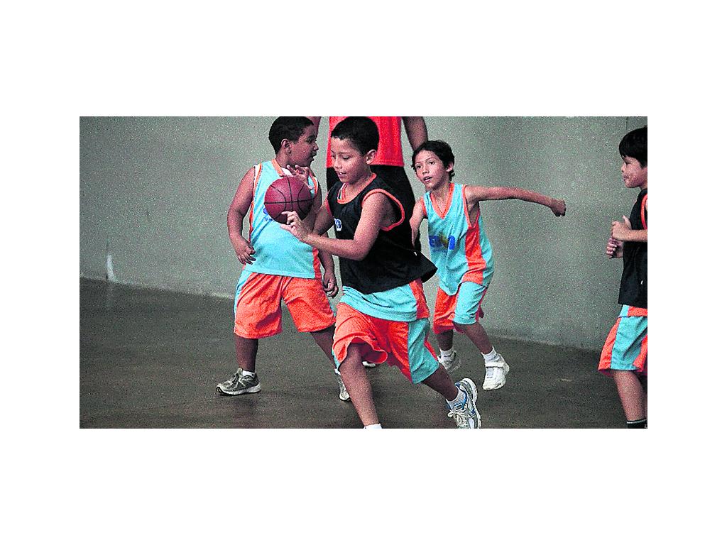 El nombre del club, MB Basquetbol Academy, fue creado por el gerente general de la academia, Víctor Masías.()