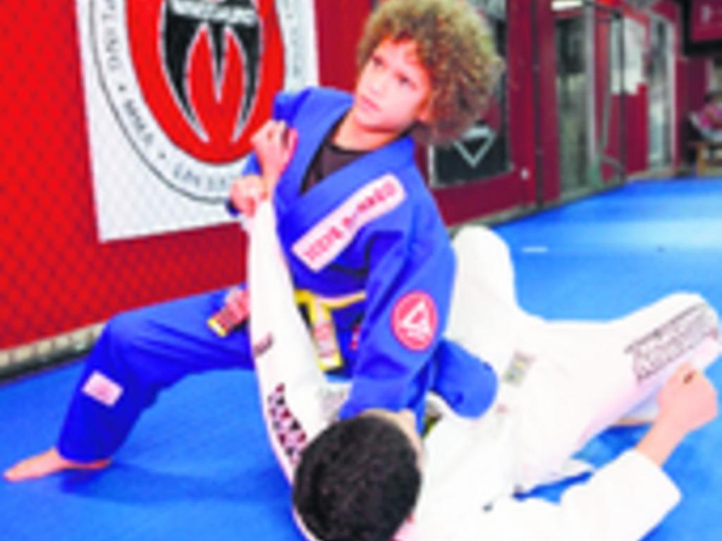 Goldner (arriba) durante una práctica.(Anayansi Gamez)