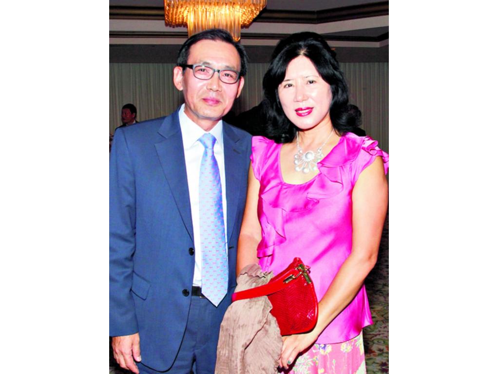 6. Byoung Lip Cho y Sung Boon Kim.
