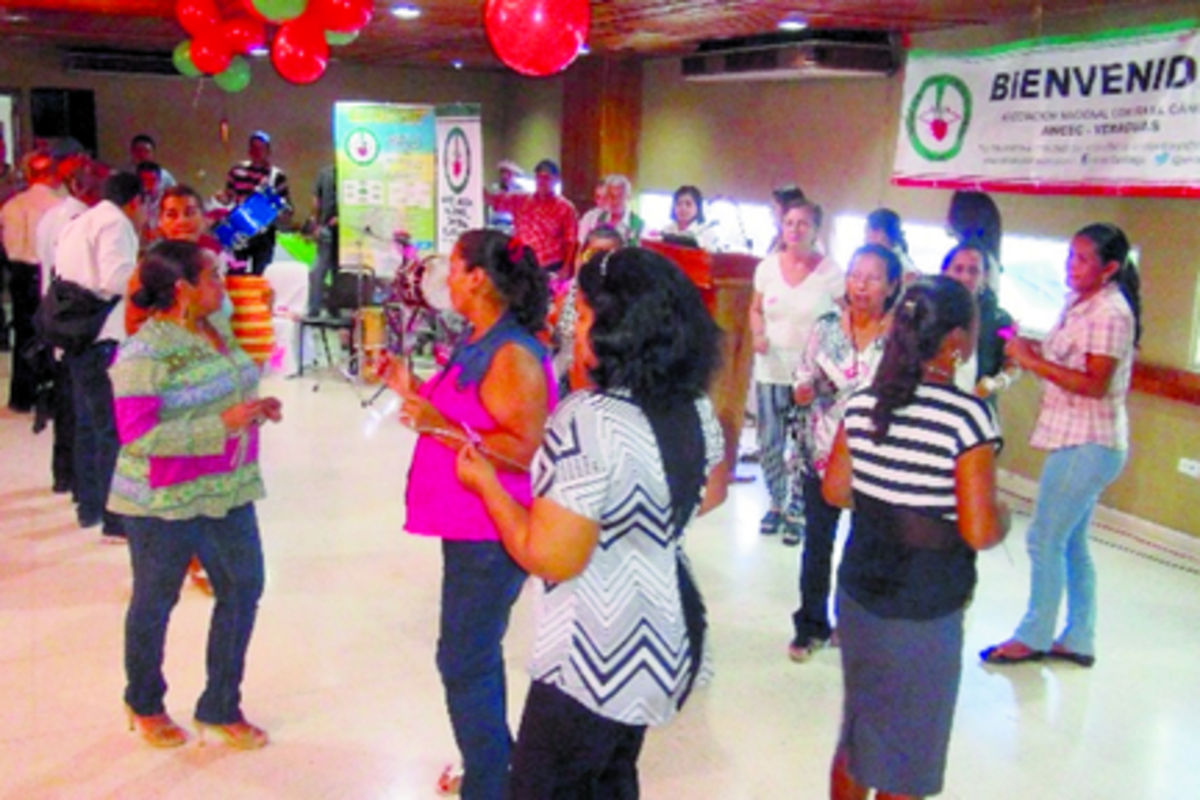 Pacientes de cáncer compartieron gratos momentos en Santiago.(José Manuel Adames)