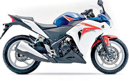 <p>Motor: Monocilíndrico</p>