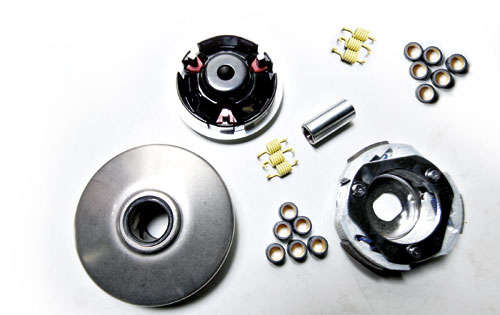 <p>Incorpora la banda fan clutch, también el variador de velocidad y los rolos. Se puede incorporar a cualquier moto Scooter. Precio: $185 + itbms</p>