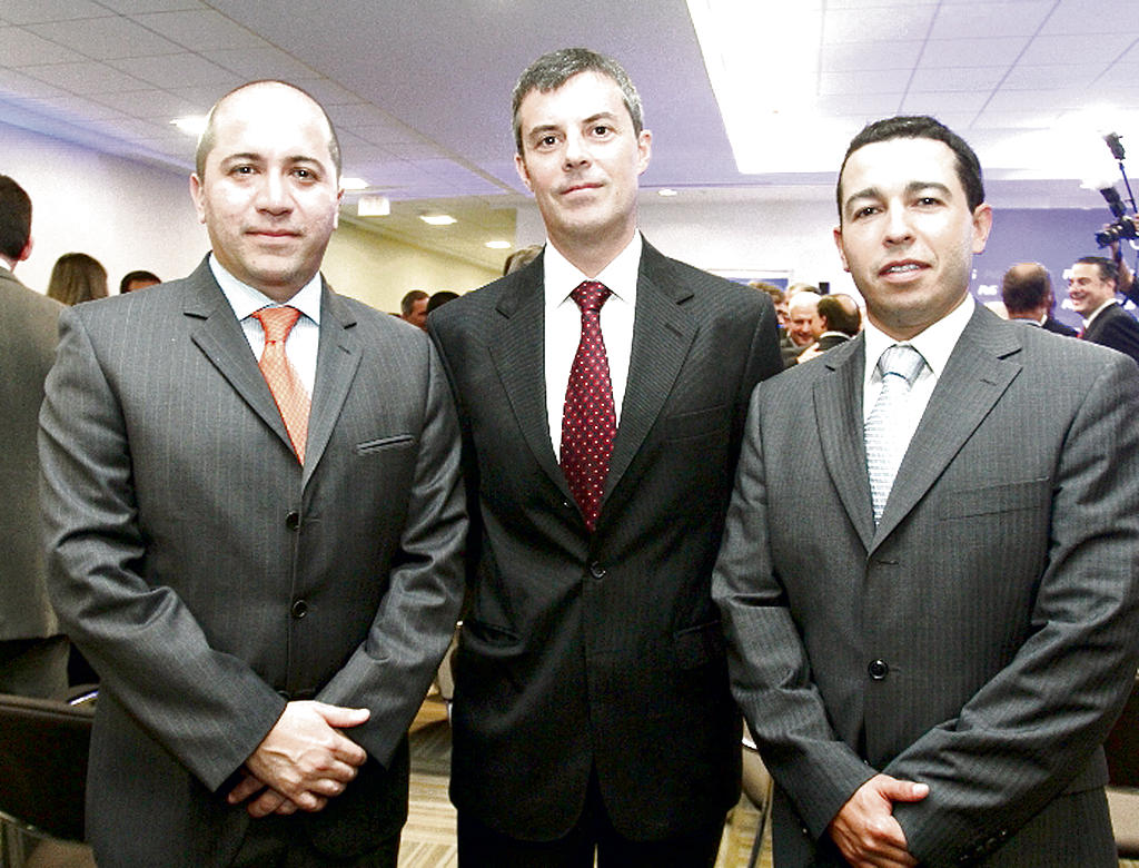 Jorge Carvajal, José Bianconi y Gustavo Castellanos.()