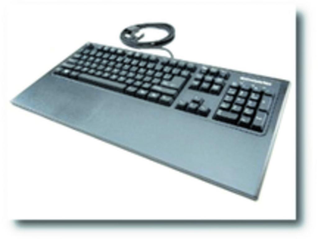 SteelSeries 7G Un teclado sólido, con conectores bañados en oro, también con tecnología anti-ghosting para no pulsar dos teclas a la vez y tiene una duración de 50 millones de pulsaciones.