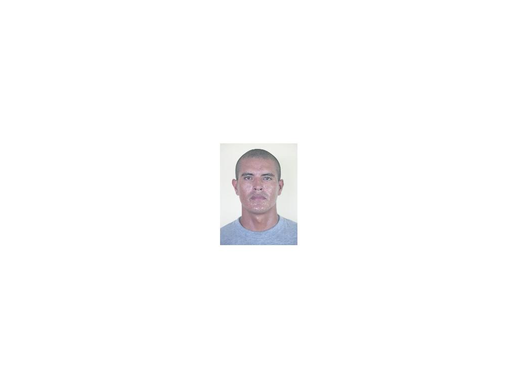 Estudiaba educación en Metetí, Darién, pero la falta de recursos me llevó a buscar otra opción fija de ingreso.()
