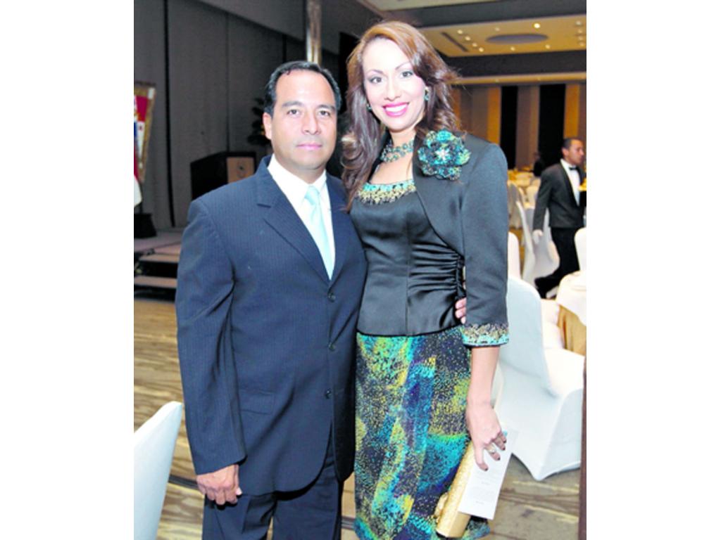 11. Jaime Figueroa, Mayín de Figueroa, Luis Alberto de Ycaza y Pedro Sarasqueta.