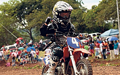 <p>Potencia. Las motos estremecieron la pista.</p>